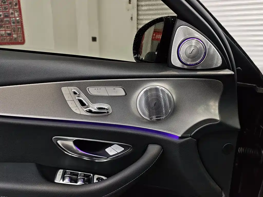 Mercedes-Benz E-Class 2017 E 300 Sports купить на сайте DeffCars