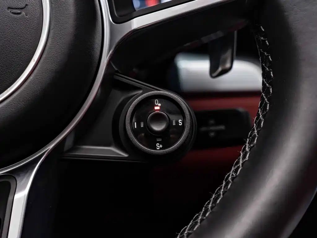 Porsche 718 2016 Boxster 2.0T купить на сайте DeffCars