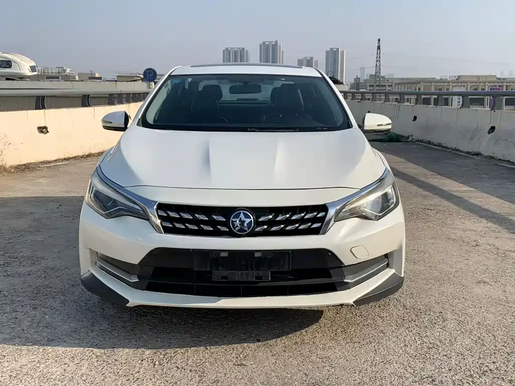 Venucia D60 2019 Model 100,000 Glory 1.6L XL CVT Chenku Edition National V купить на сайте DeffCars