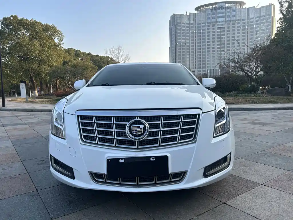 Cadillac XTS 2014 28T Comfort Model купить на сайте DeffCars