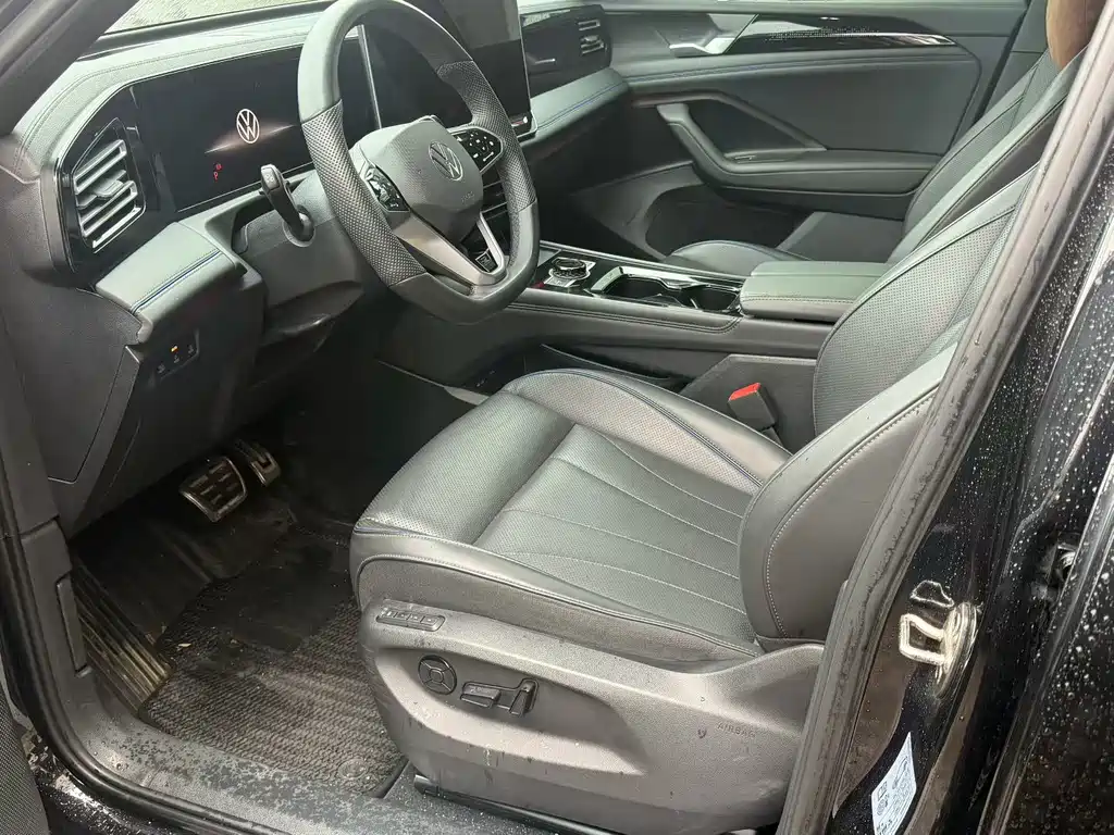 Tiguan L 2025 PRO 380TSI 2WD R-Line Smart Edition купить на сайте DeffCars