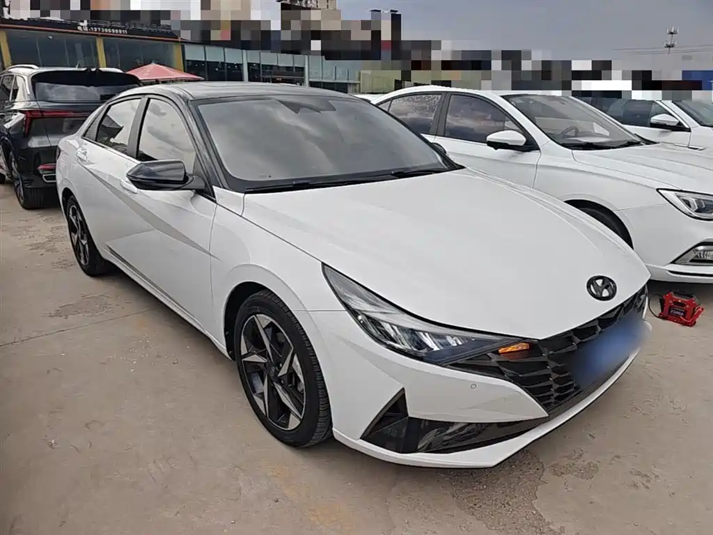 Elantra 2021 1.5L CVT LUX Premium Edition купить на сайте DeffCars