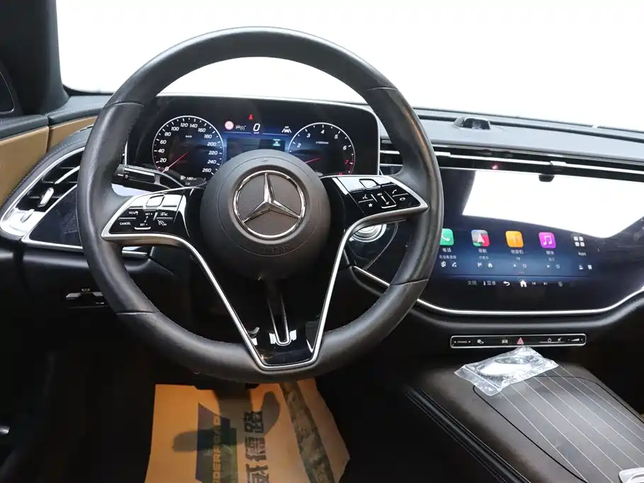 Mercedes-Benz E-Class 2024 E 300 L Luxury Model купить на сайте DeffCars