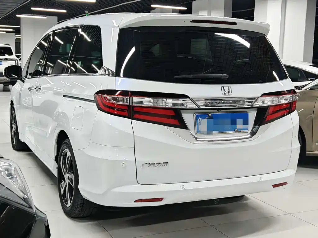 Odyssey 2017 2.4L Deluxe Edition купить на сайте DeffCars