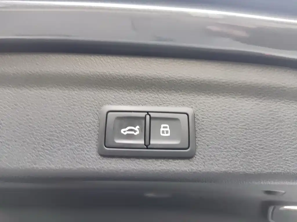 Audi Q3 2022 35 TFSI Fashion Dynamic купить на сайте DeffCars