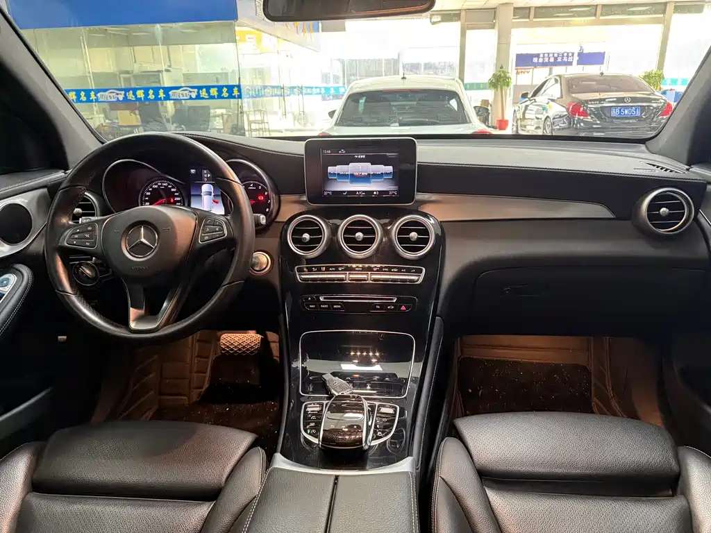 Mercedes-Benz GLC 2019 GLC 200 L 4MATIC купить на сайте DeffCars