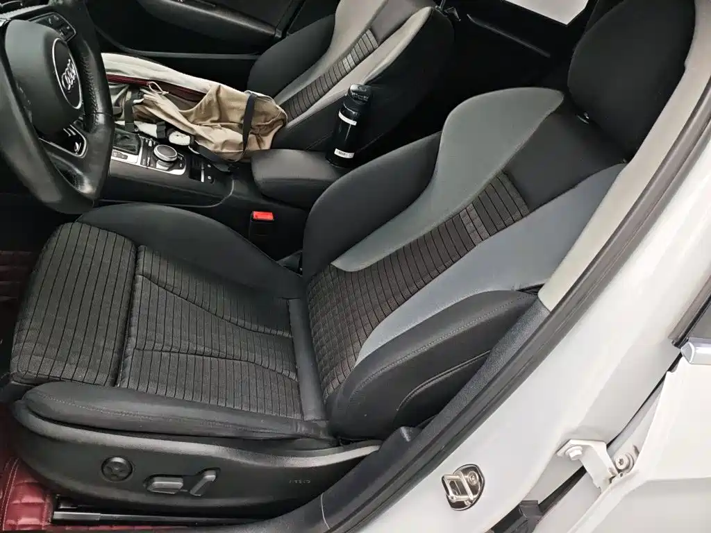 Audi A3 2019 Limousine 35 TFSI Sports National V купить на сайте DeffCars