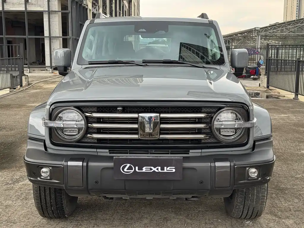 Tank 300 2023 Off-Road Version 2.0T Conqueror купить на сайте DeffCars