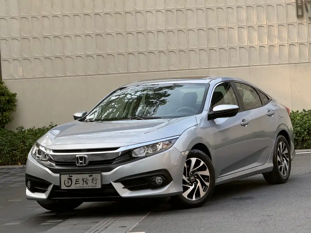 Civic 2016 220TURBO CVT Deluxe Edition купить на сайте DeffCars