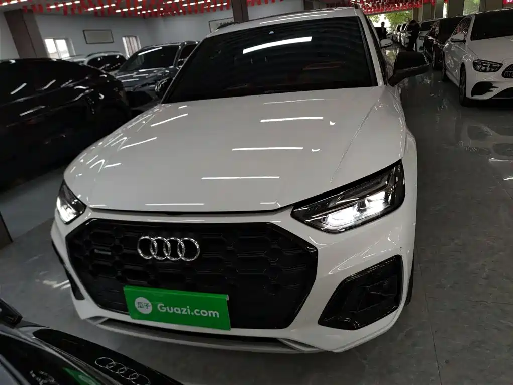 Audi Q5L 2024 45 TFSI luxury and dynamic model купить на сайте DeffCars