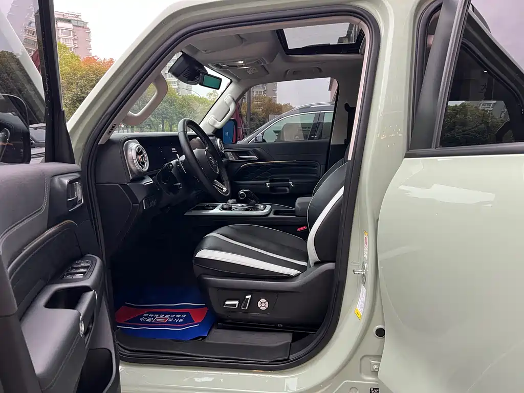 Tank 300 2021 City Edition 2.0T Very Stylish купить на сайте DeffCars