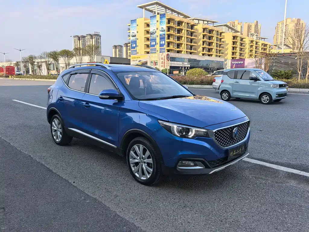 MG ZS 2017 1.5L manual luxury version купить на сайте DeffCars