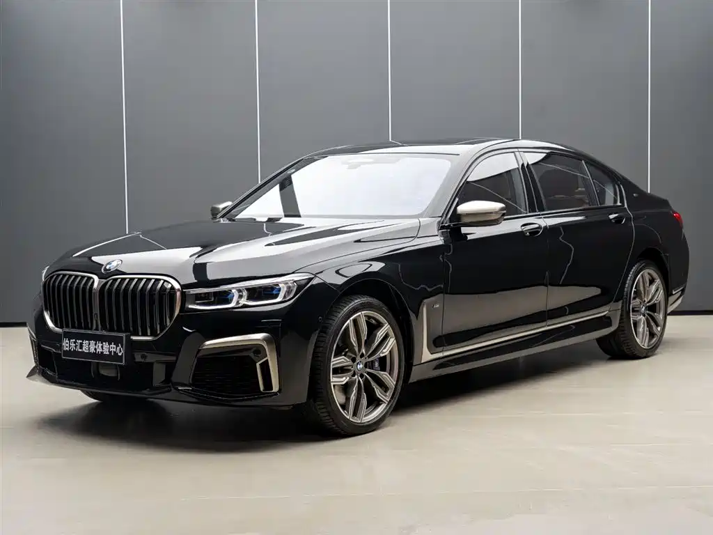 BMW 7 Series 2019 facelift M760Li xDrive V12 Sports Package купить на сайте DeffCars