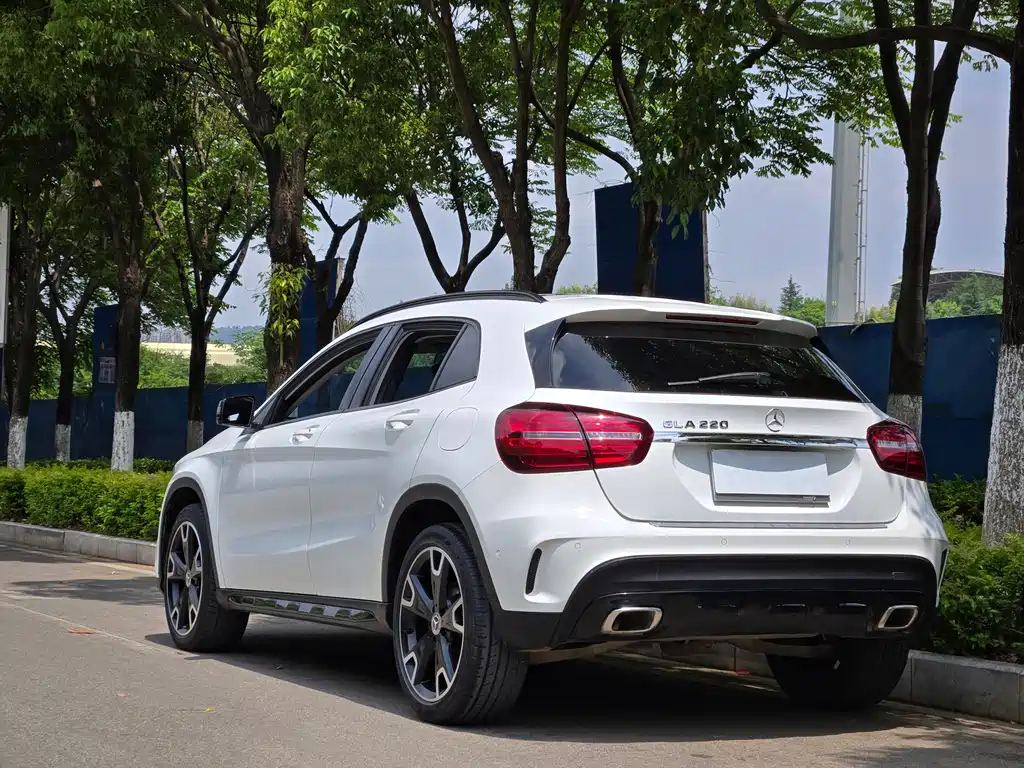 Mercedes-Benz GLA 2018 GLA 220 4MATIC sports model купить на сайте DeffCars