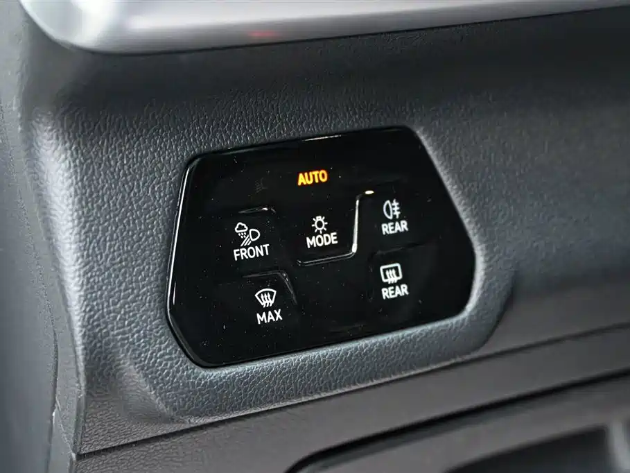 Lanxun 2023 380TSI four-wheel drive R-Line cruise version купить на сайте DeffCars