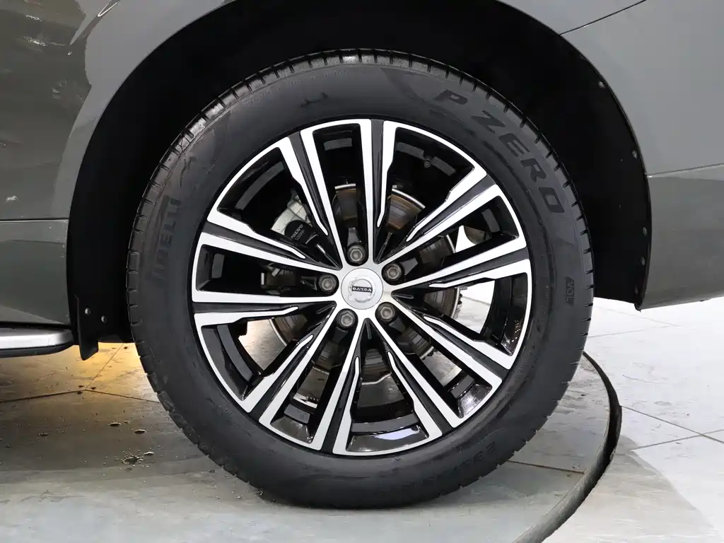 Volvo XC60 2022 B5 four-wheel drive Zhiyuan Deluxe Edition купить на сайте DeffCars