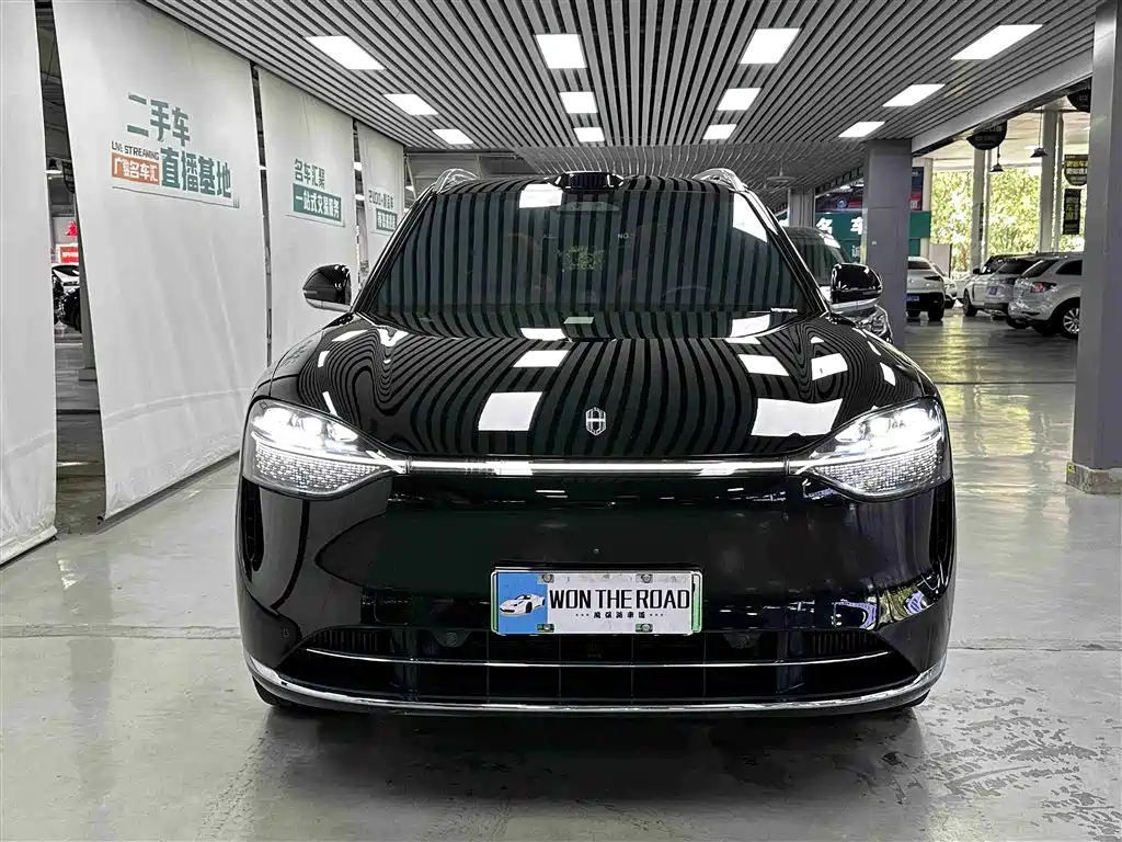 Questioning World M9 2024 Extended Range Max Edition 52kWh 6-Seater Edition купить на сайте DeffCars