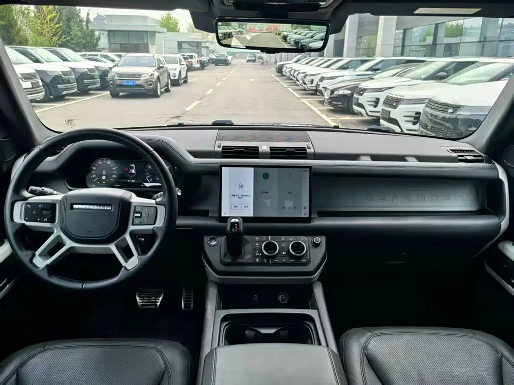 Land Rover Defender 2025 110 3.0T P400 X купить на сайте DeffCars
