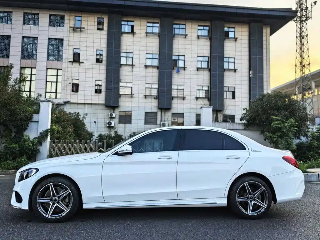 Mercedes-Benz C-Class 2018 C 200 L Sports Edition Achievements Special Edition купить на сайте DeffCars