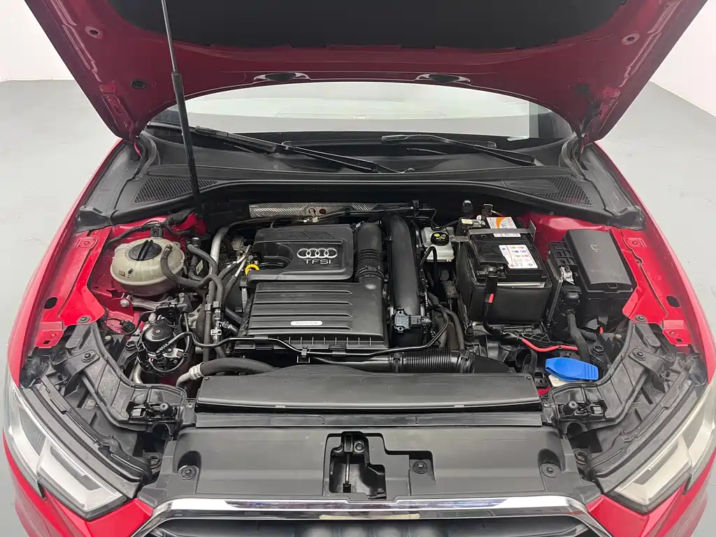 Audi A3 2019 Limousine 35 TFSI Enterprising National VI купить на сайте DeffCars