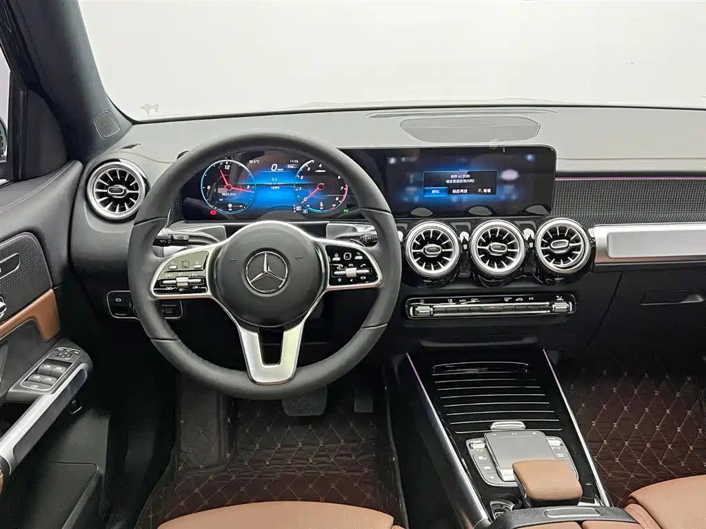 Mercedes-Benz GLB 2023 GLB 220 Fashion Model купить на сайте DeffCars