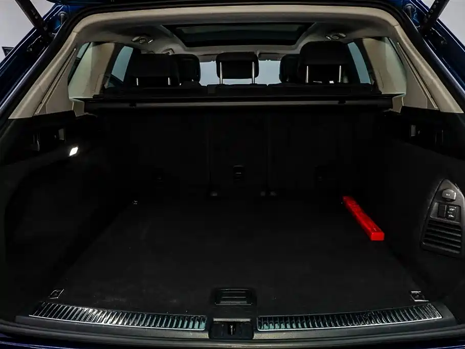 Touareg 2023 3.0TSI Ruixiang Edition Obsidian Sports Package купить на сайте DeffCars