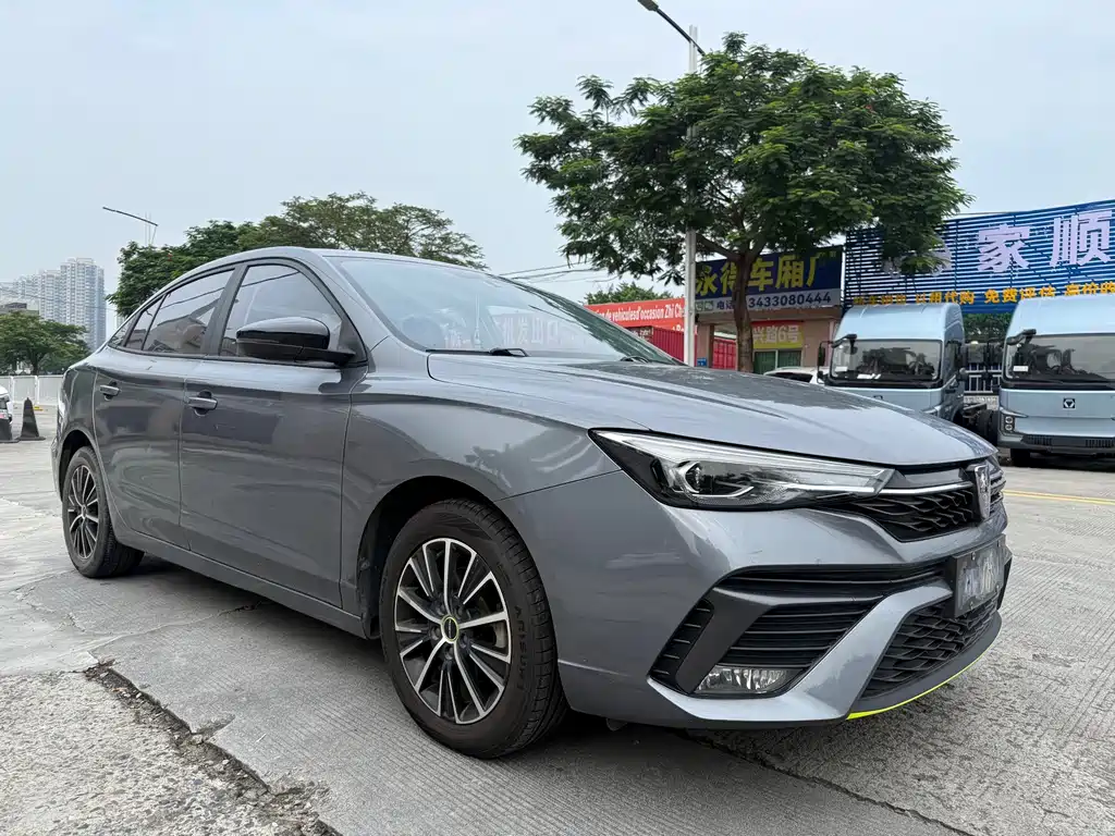 Roewe i5 2021 1.5L CVT Diamond Edition купить на сайте DeffCars