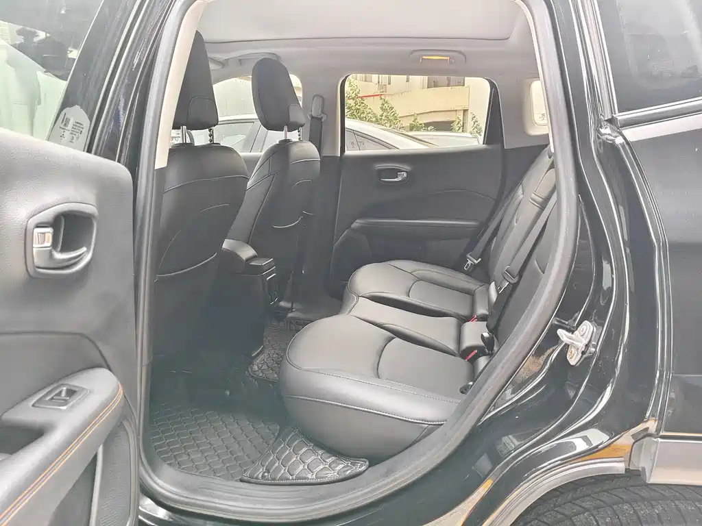 Compass 2020 220T Automatic Elite Edition купить на сайте DeffCars