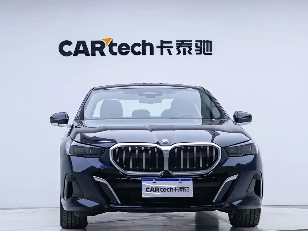 BMW 5 Series 2024款 530Li 领先型 M运动套装 купить на сайте DeffCars