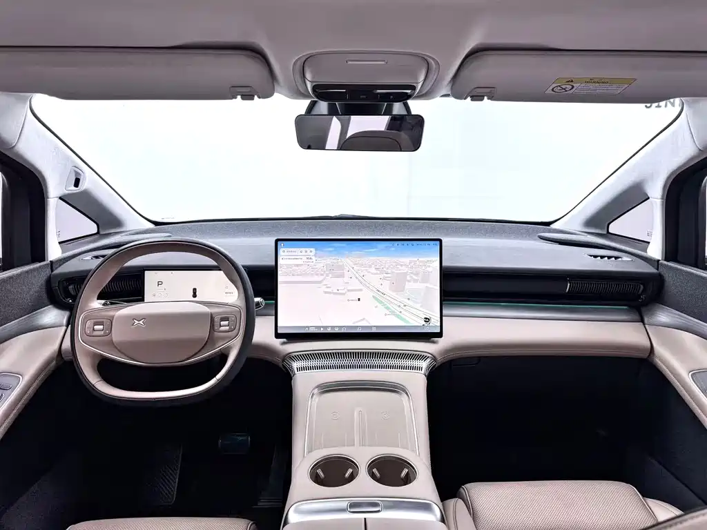 Xpeng X9 2024 640 four-wheel drive high performance Max купить на сайте DeffCars