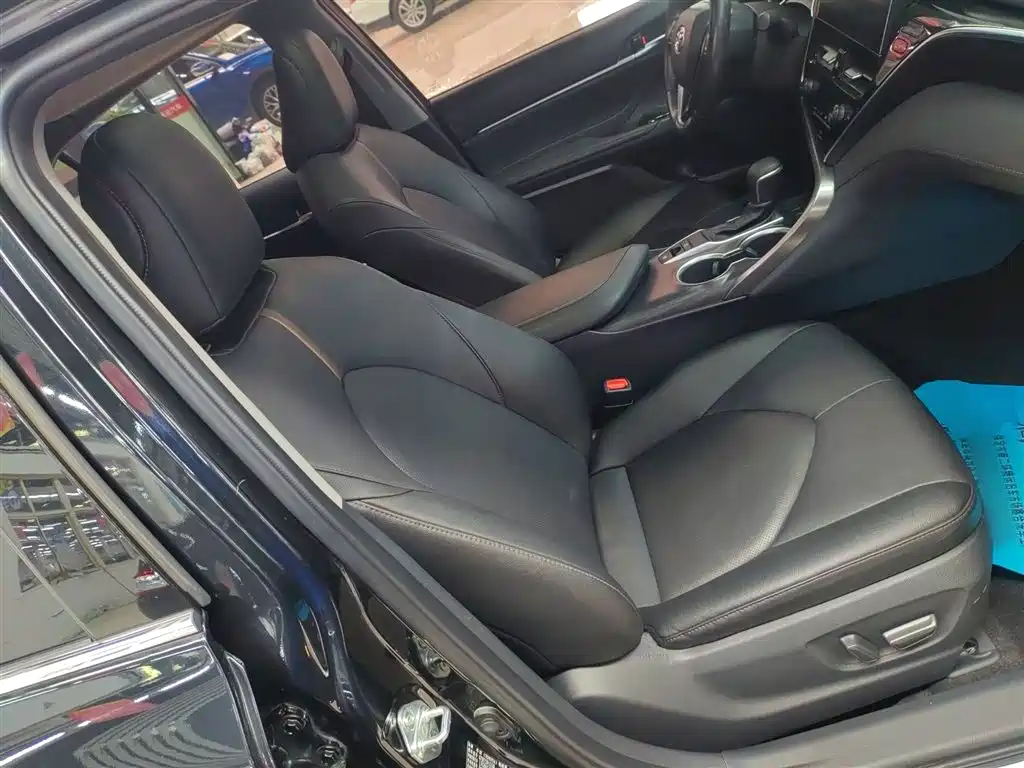 Camry 2021 2.0G Deluxe Edition купить на сайте DeffCars