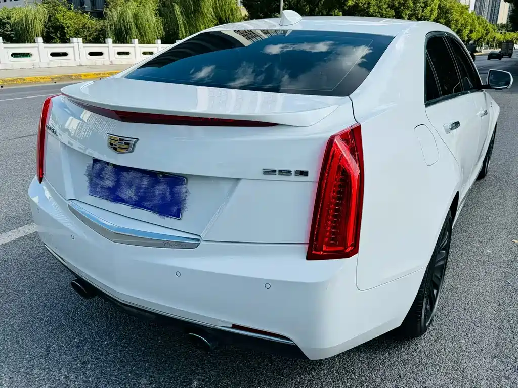Cadillac ATS-L 2017 28T Fashion Model купить на сайте DeffCars