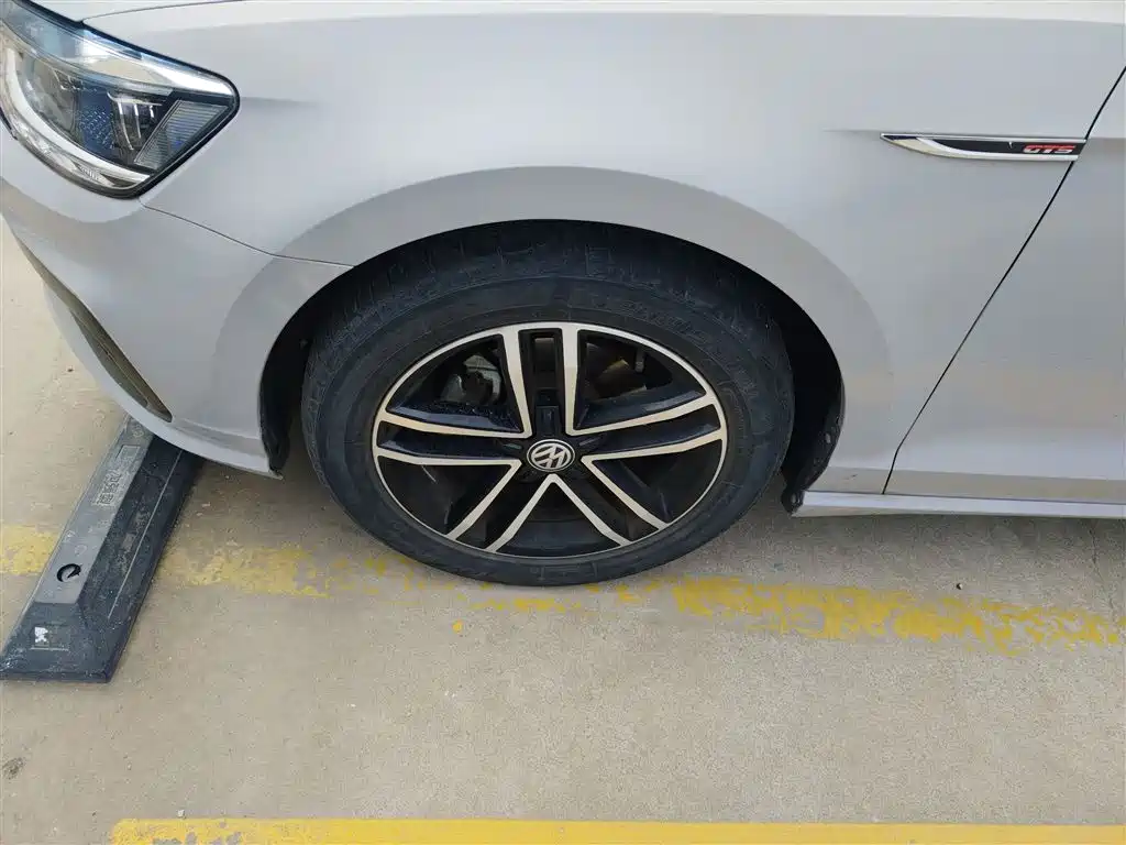 Lingdu 2021 280TSI DSG Comfort Edition купить на сайте DeffCars