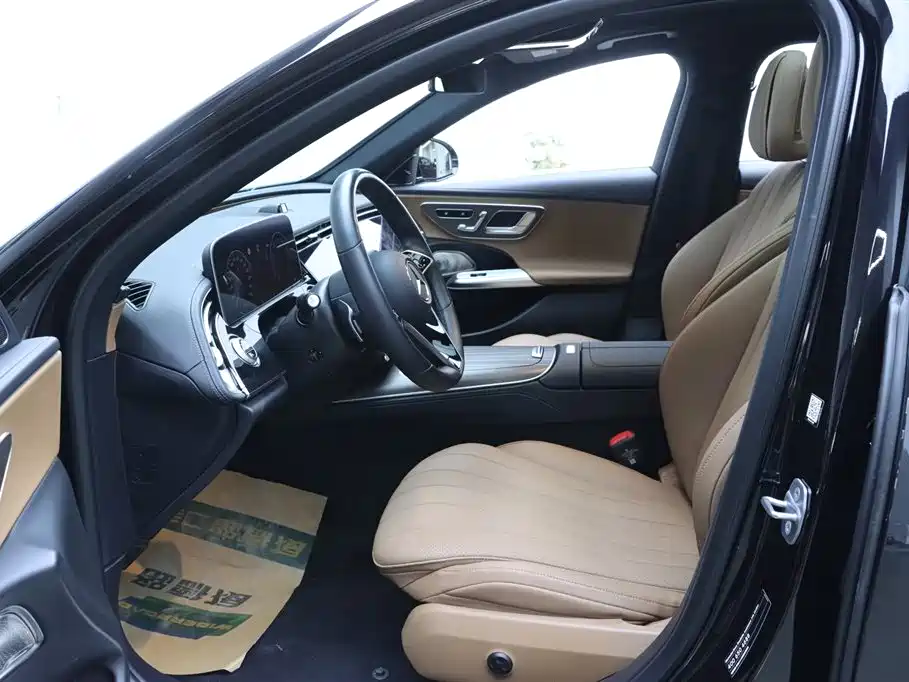 Mercedes-Benz E-Class 2024 E 300 L Luxury Model купить на сайте DeffCars