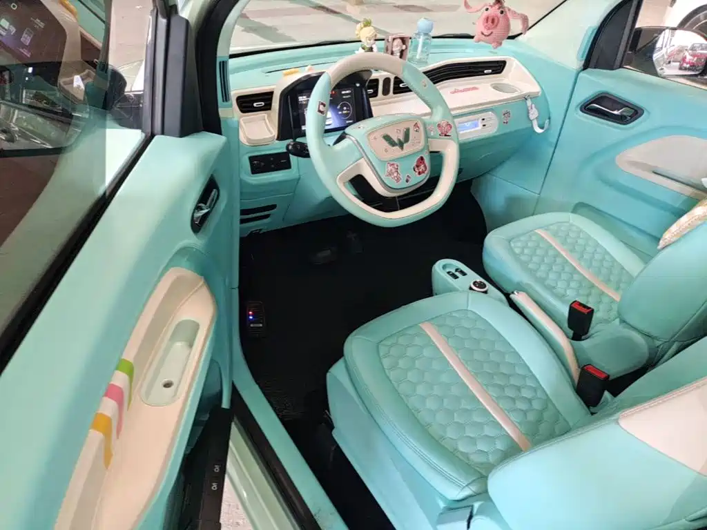 Hongguang MINIEV 2021 Macaron Premium Lithium Iron Phosphate купить на сайте DeffCars