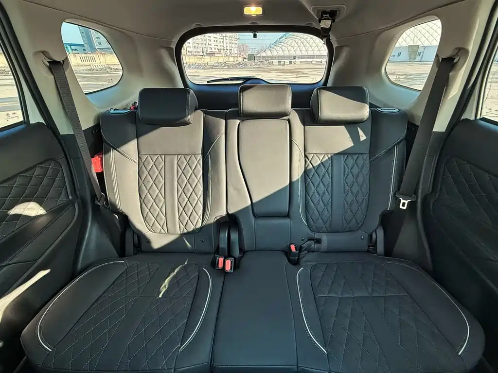 Outlander 2021 facelift 2.0L 2WD Enjoy Edition 5 seats купить на сайте DeffCars