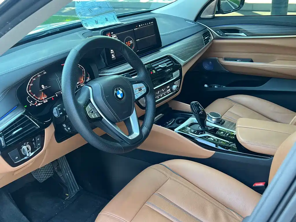 BMW 6 Series GT 2021 630i Luxury Design Package купить на сайте DeffCars