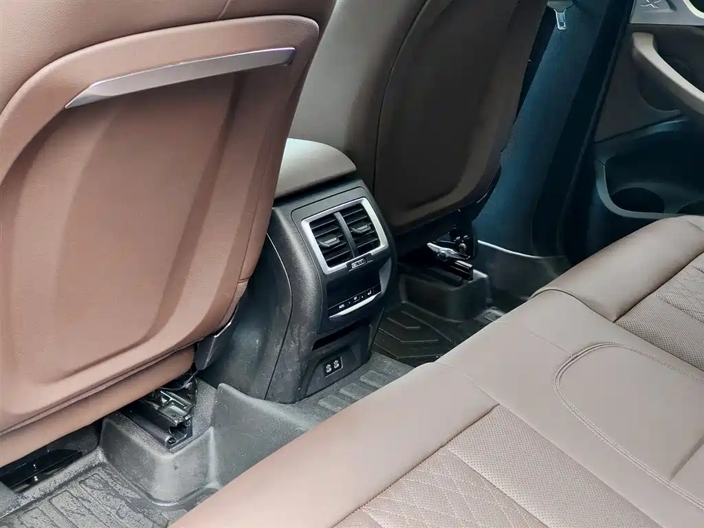 BMW X3 2022 facelift xDrive25i M sports package купить на сайте DeffCars
