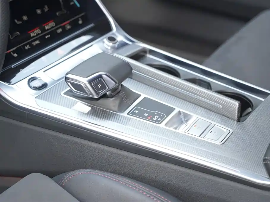 Audi A6L 2024 45 TFSI Premium Dynamic Model купить на сайте DeffCars