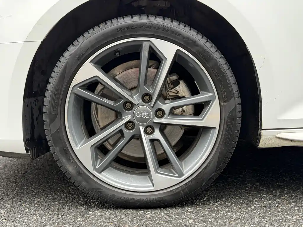 Audi A4L 2019 40 TFSI Enterprising National VI купить на сайте DeffCars