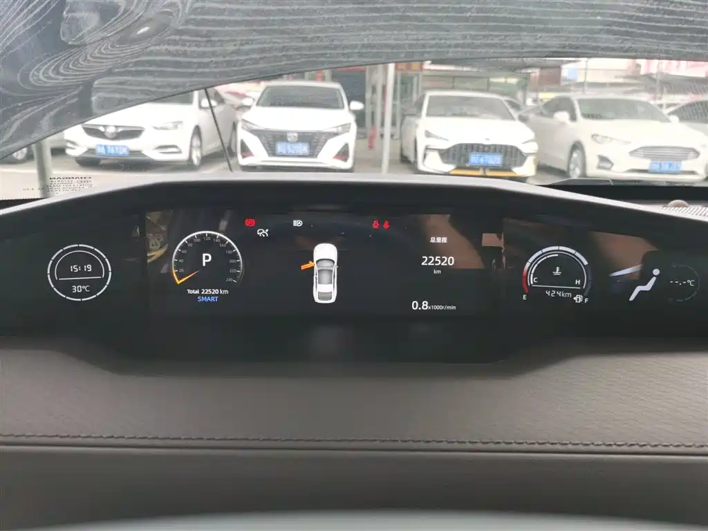 Changan UNI-V 2024 1.5T premium model купить на сайте DeffCars
