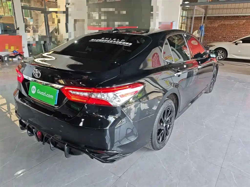 Camry 2021 2.0G Deluxe Edition купить на сайте DeffCars