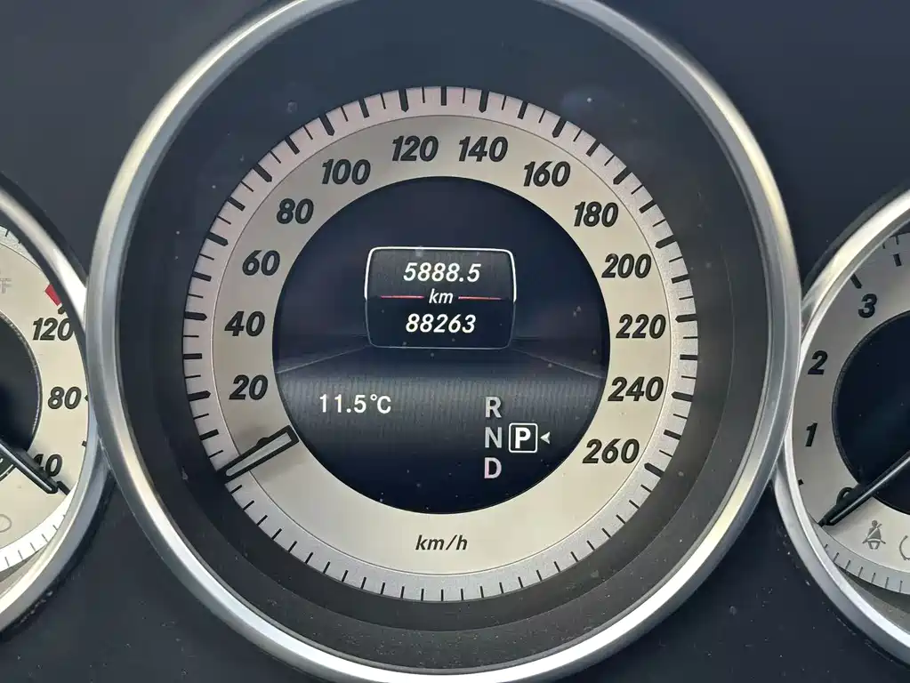 Mercedes-Benz CLS 2015 CLS 260 купить на сайте DeffCars