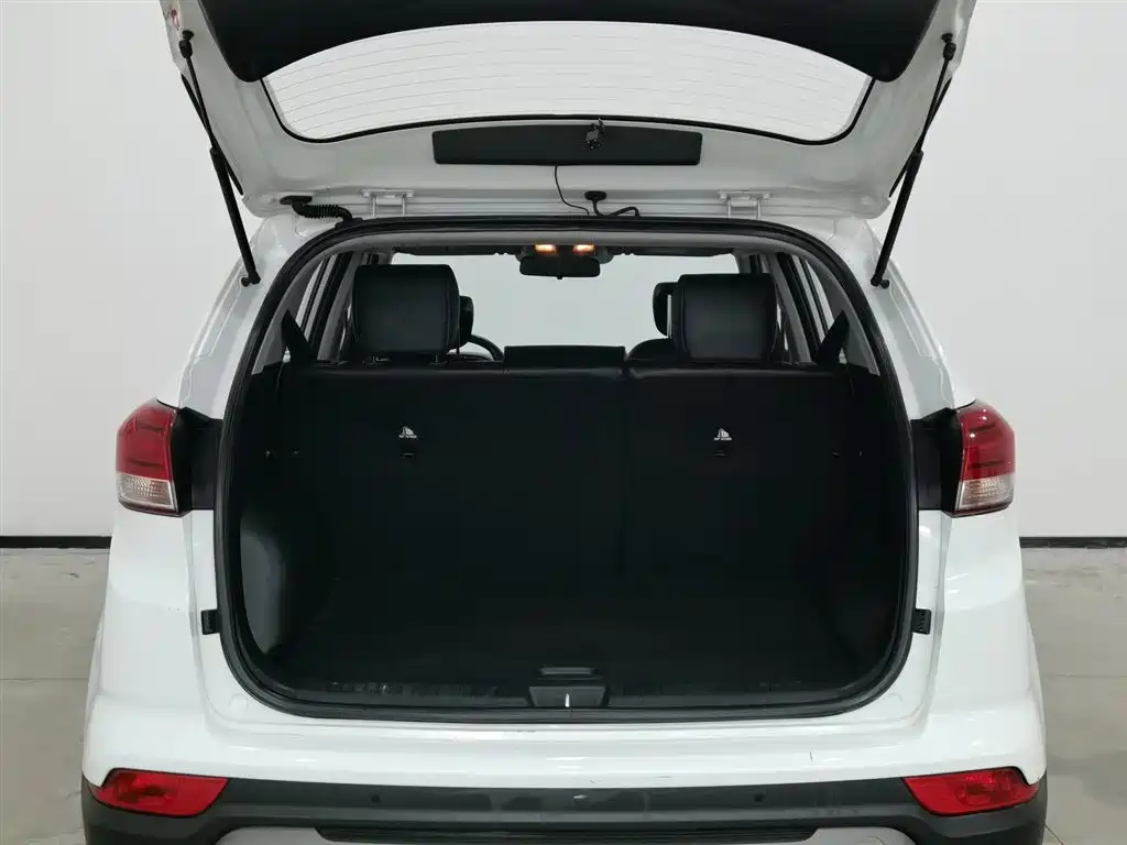 Beijing Hyundai ix25 2017 1.4T automatic intelligent model купить на сайте DeffCars