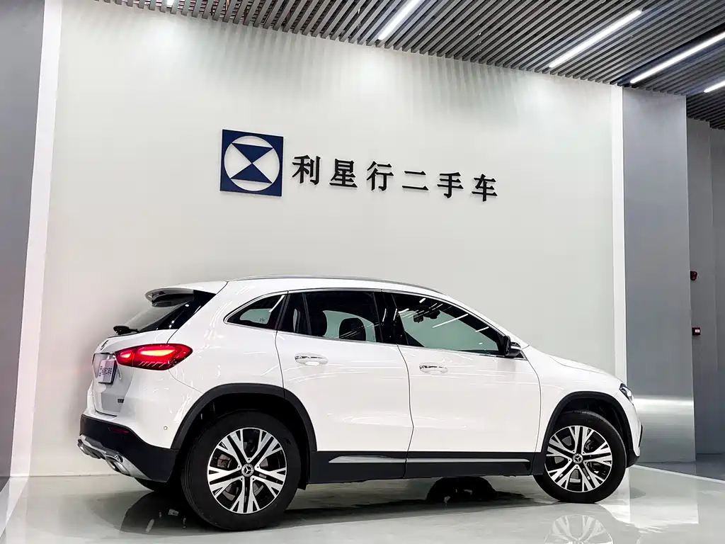 Mercedes-Benz GLA 2024 GLA 220 купить на сайте DeffCars