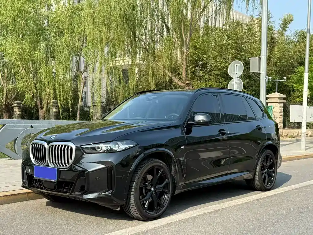 BMW X5 2023 xDrive 30Li Exclusive M Sports Night Package купить на сайте DeffCars
