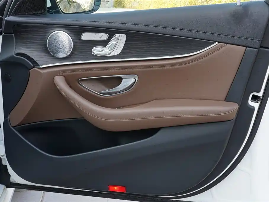 Mercedes-Benz E-Class 2020 E 300 L Sporty and Fashionable купить на сайте DeffCars