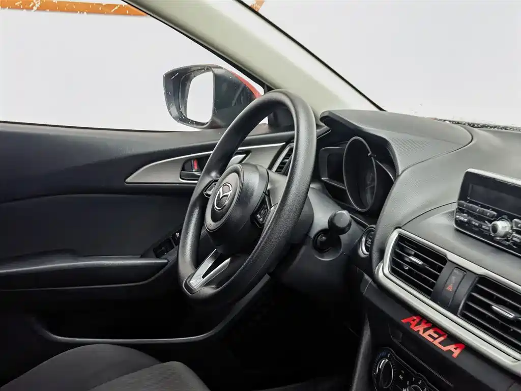 Mazda3 Angkesela 2019 Cloud Control Edition Sedan 1.5L Automatic Comfort Type National V купить на сайте DeffCars