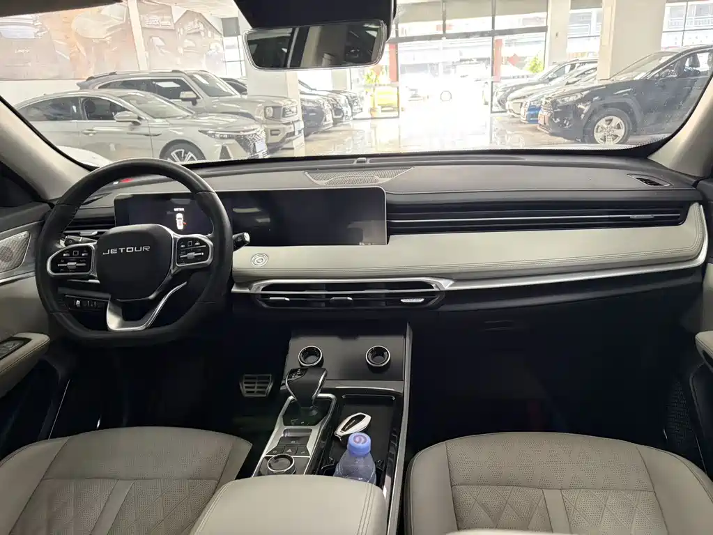 Jietu X70 PLUS 2023 2.0T DCT Powerful MAX 5-seater купить на сайте DeffCars