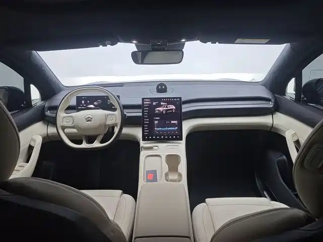 NIO ES6 2024 model 75kWh купить на сайте DeffCars